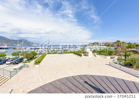 Daylight sunny view to port of Beaulieu-sur-Mer 37045251