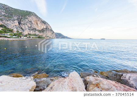 Daylight view to blue sea from Beaulieu-sur-Mer Daylight view to blue sea from Beaulieu-sur-Mer 37045514