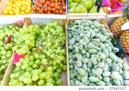 Fresh grapes, figs, lemons, tomatoes, pears Fresh grapes, figs, lemons, tomatoes, pears 37045527