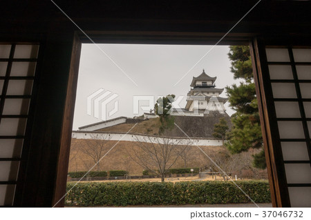 Kakegawa Castle Tower seen from the Ninomaru Palace 37046732