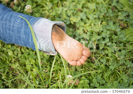 Child's foot Child's foot 37046879