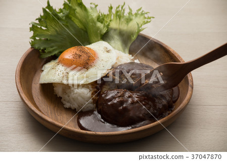 Loco Moco午餐 37047870