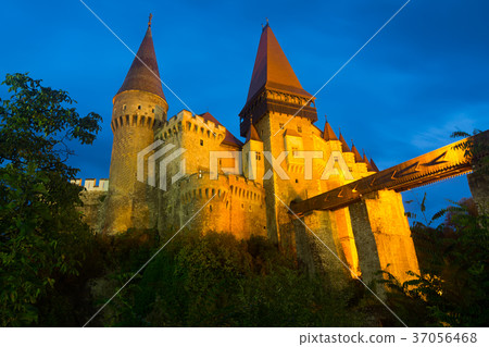 Image of Corvin Castle on the sunset Image of Corvin Castle on the sunset 37056468