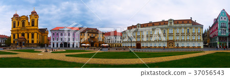 Panorama of Unirii Square, Timisoara 37056543