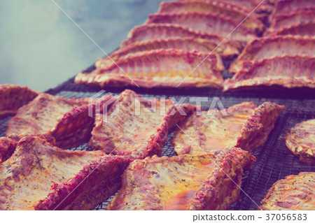 Ruddy pork ribs with a crust Ruddy pork ribs with a crust 37056583