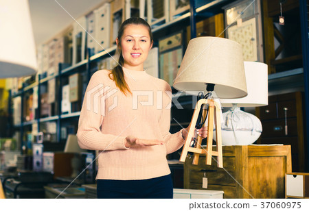 consumer choosing torchere consumer choosing torchere 37060975