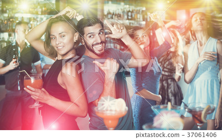 woman with man are having fun 37061406