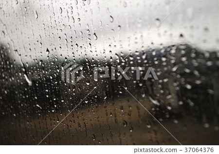 Rainy and rainy day glass mirror Rainy and rainy day glass mirror 37064376