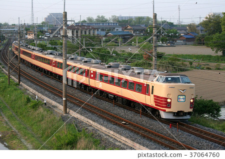 Series 183 High Speed Ashikaga Fuji Festival. 2007/5/5 37064760