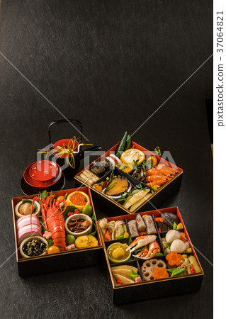 典型的日本料理日本料理最典型 37064821