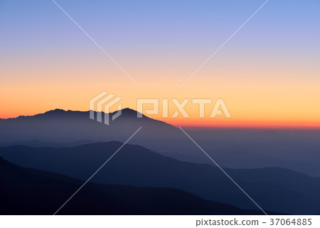 The sea of clouds of the Hitoyoshi Basin 37064885