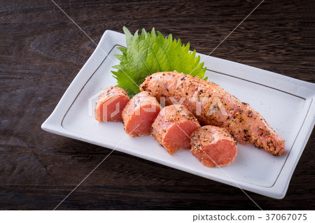 烤短醃製鱈魚子 37067075