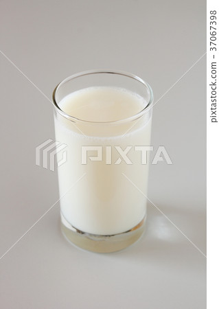 Lactic acid bacteria beverage Lactic acid bacteria beverage 37067398