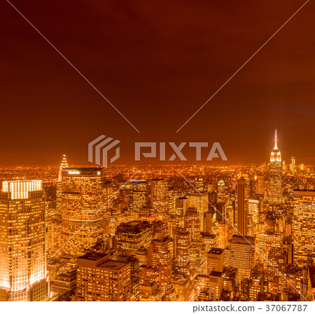 View of New York Manhattan during sunset hours View of New York Manhattan during sunset hours 37067787