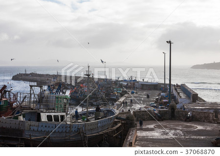 Port of Essaouira from the wall of the fortress 37068870