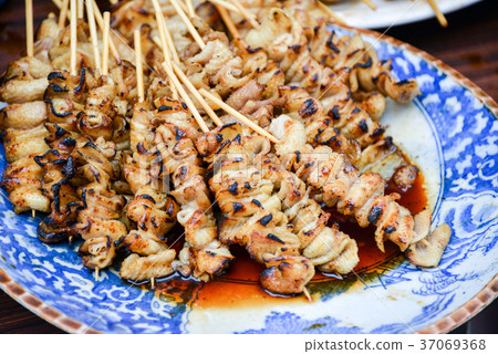 Grilled chicken Grilled chicken 37069368