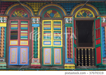 Little India 37070319