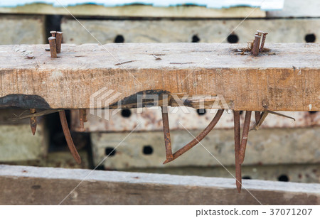 Jig for bending steel rebar in construction site Jig for bending steel rebar in construction site 37071207