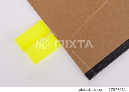 tag 37077081