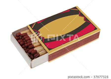 Box with matches on a white background 37077328