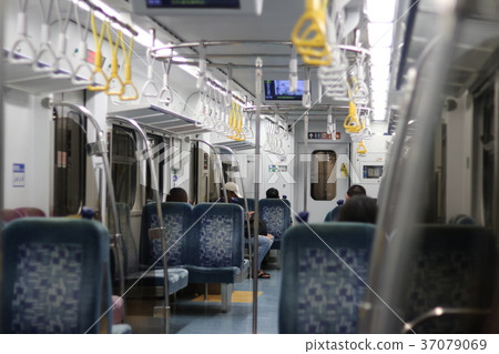 Going home on the train, Taipower, night, quiet 37079069