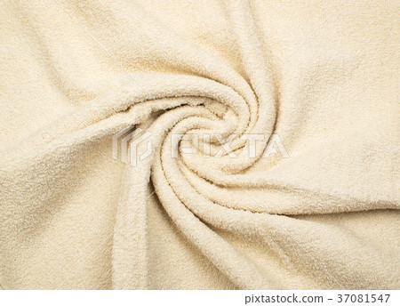 Bath towel isolated 37081547