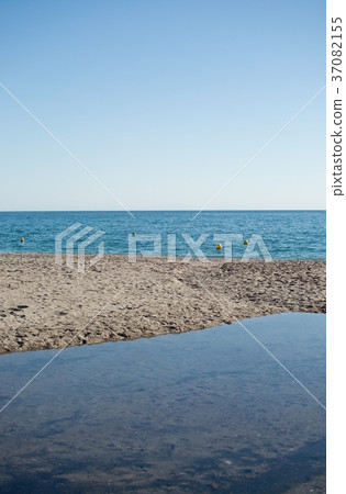 Burriana sandy beach and blue ocean 37082155