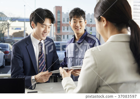 Worker, Business woman, Customer, Consultation, Korean 37083597