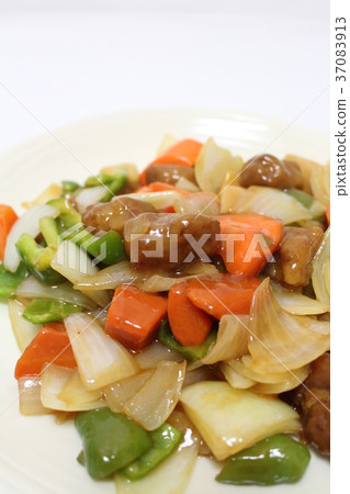 Chinese food and sweet soup Chinese food and sweet soup 37083913