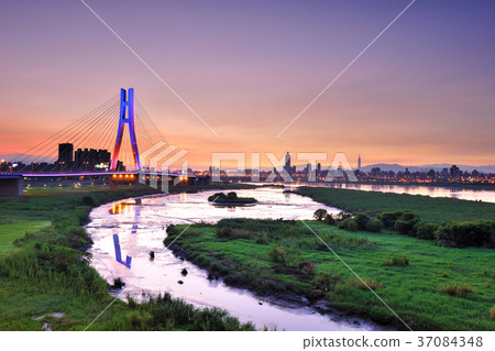 亞洲,中華台北,台灣,新北市,新北大橋,晨曦,黃昏,天,雲彩,水,公園,橋 37084348