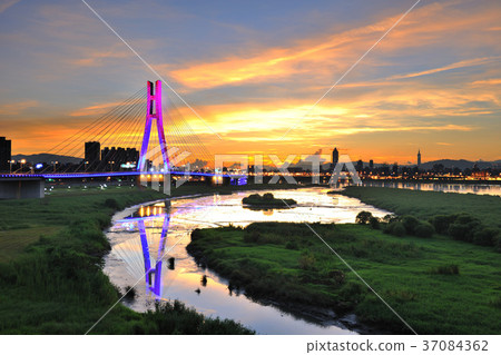 Chinese Taipei, Taiwan, New Taipei City, New North Bridge, Dawn, Dusk, Day, Clouds, Water, Park, Bridge Chinese Taipei, Taiwan, New Taipei City, New North Bridge, Dawn, Dusk, Day, Clouds, Water, Park, Bridge 37084362