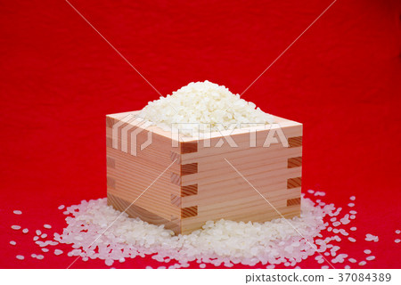 米背景從紅色米背景d-2的有一點從邊 37084389