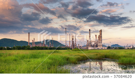 Landscape of oil and gas refinery plant Landscape of oil and gas refinery plant 37084620