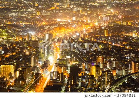 意想不到的夜城市夜場面背景 37084811