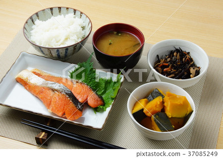 三文魚套餐 三文魚套餐 37085249