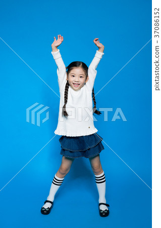 可愛的女孩 37086152