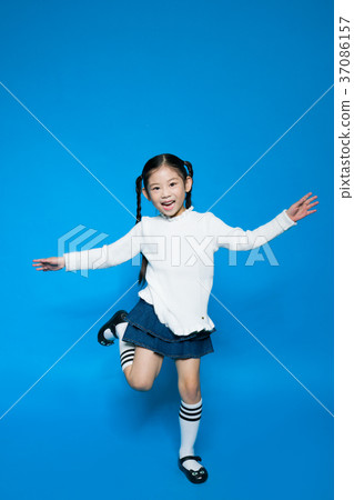 可愛的女孩 37086157