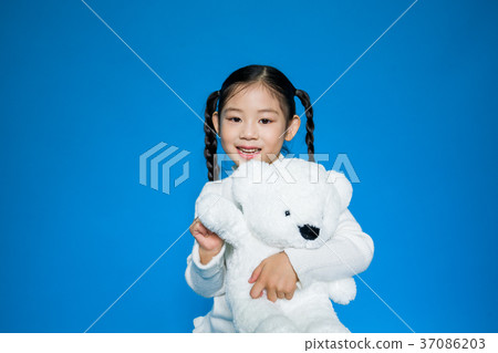 Lovely girl Lovely girl 37086203