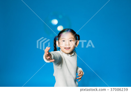 可愛的女孩 37086239