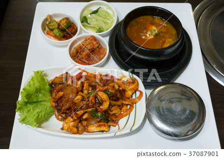 Nakji deopbap with Rice(bap) - Korea Food Nakji deopbap with Rice(bap) - Korea Food 37087901