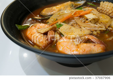 Closeup Jjamppong(Korean spicy seafood noodle) 37087906
