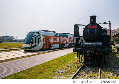 台灣高雄輕軌捷運Asia Taiwan Kaohsiung MRT 37090128