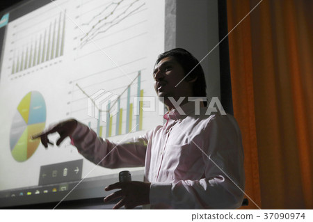 Seminar instructor Seminar instructor 37090974