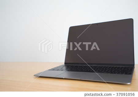 laptop  37091056