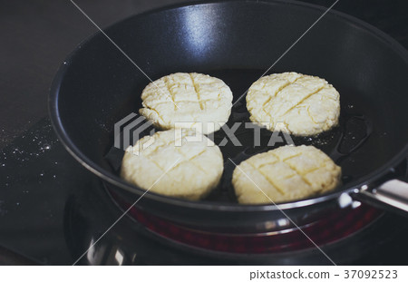 The cottage cheese pancakes fried in pan 37092523
