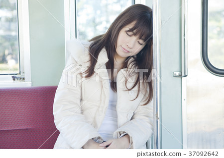女人火車 女人火車 37092642
