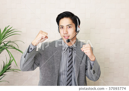 膽量姿勢操作員 37093774