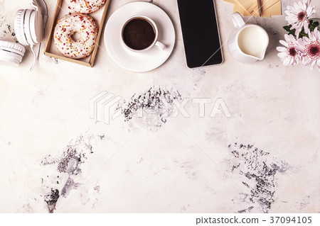 Breakfast - coffee, tephon, headphones. 37094105