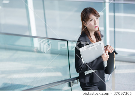 日本商界女強人 37097365
