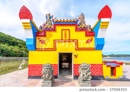 a small tien hou temple in matsu 37098303